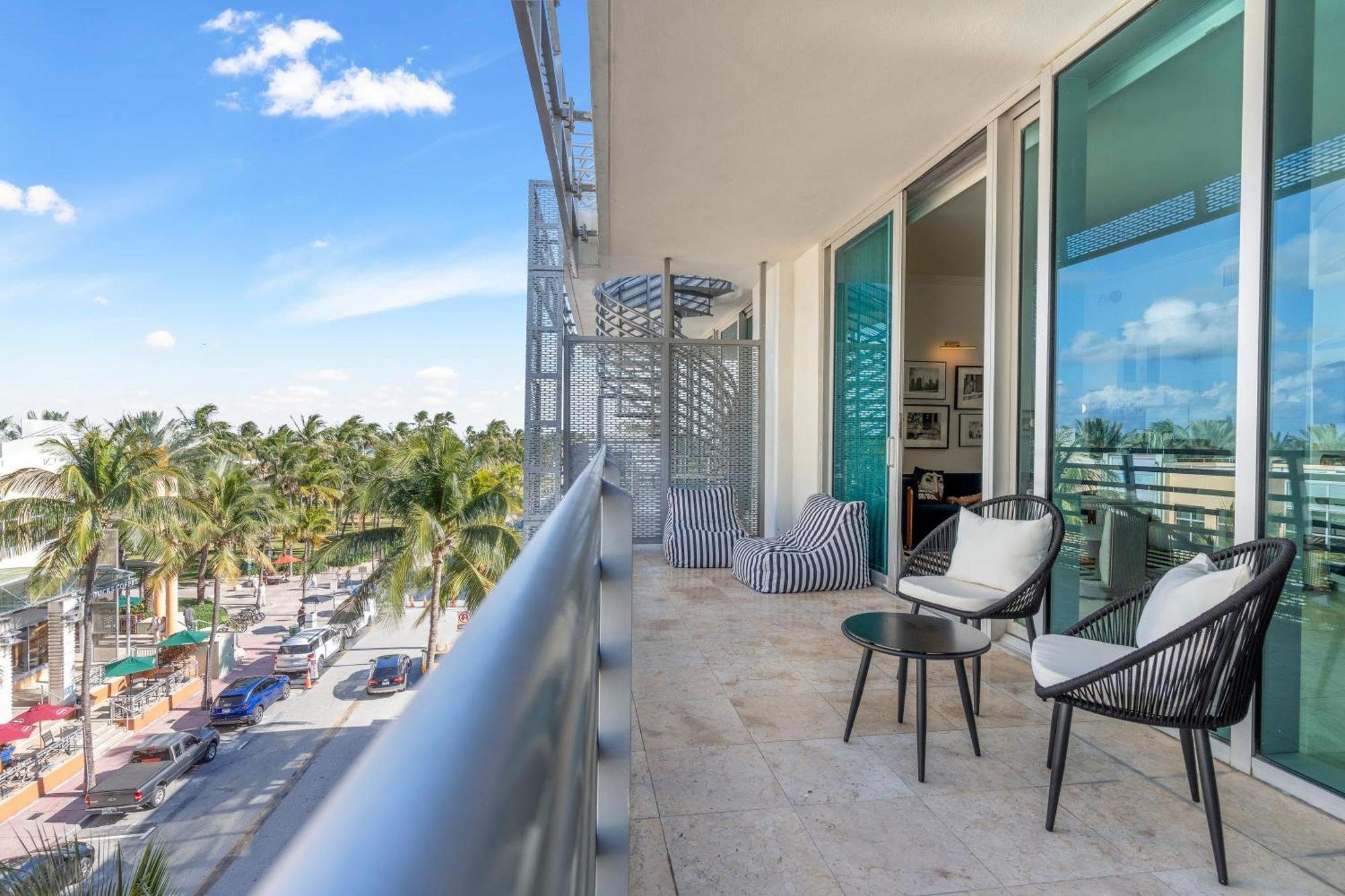 Chasing Waves - Penthouse With Private Terrace Apartment Miami Beach Exterior photo